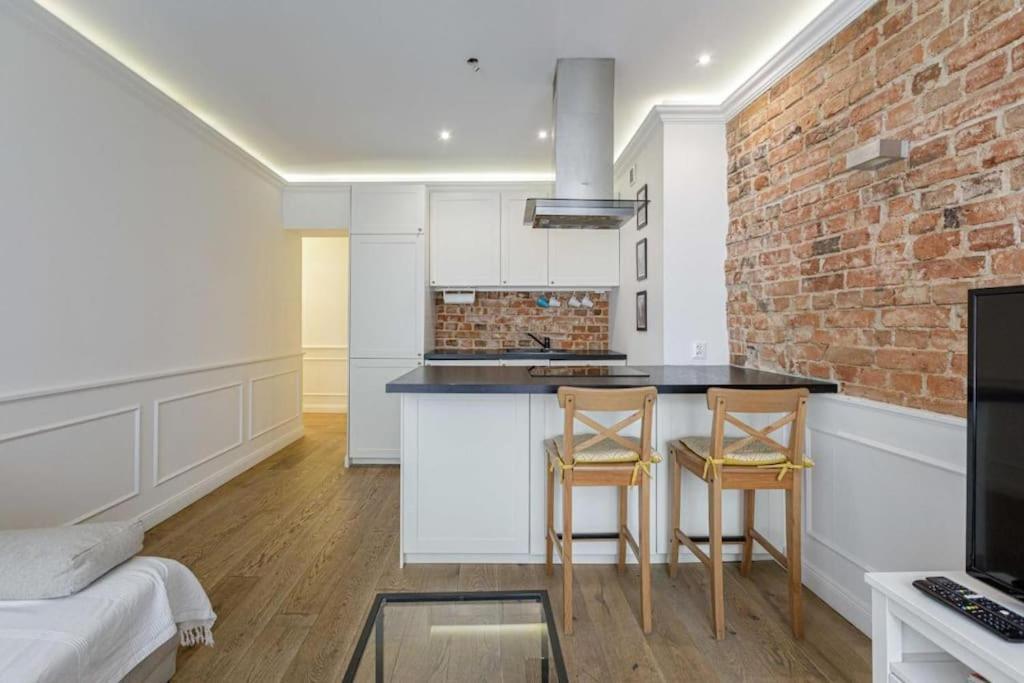 Central Wroclaw Apartment - City Center - Bright And Cozy - U11 Екстериор снимка